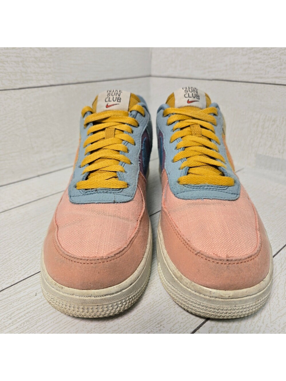 Nike Air Force 1 Low Sun Club Multicolor Talla 8.5 US